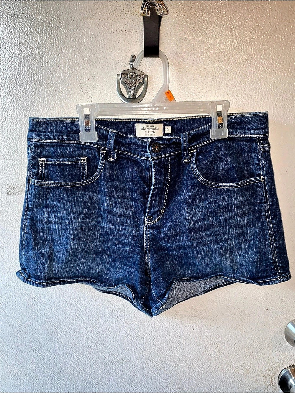 Abercrombie & Fitch Denim Jean Shorts in Blue Size 10